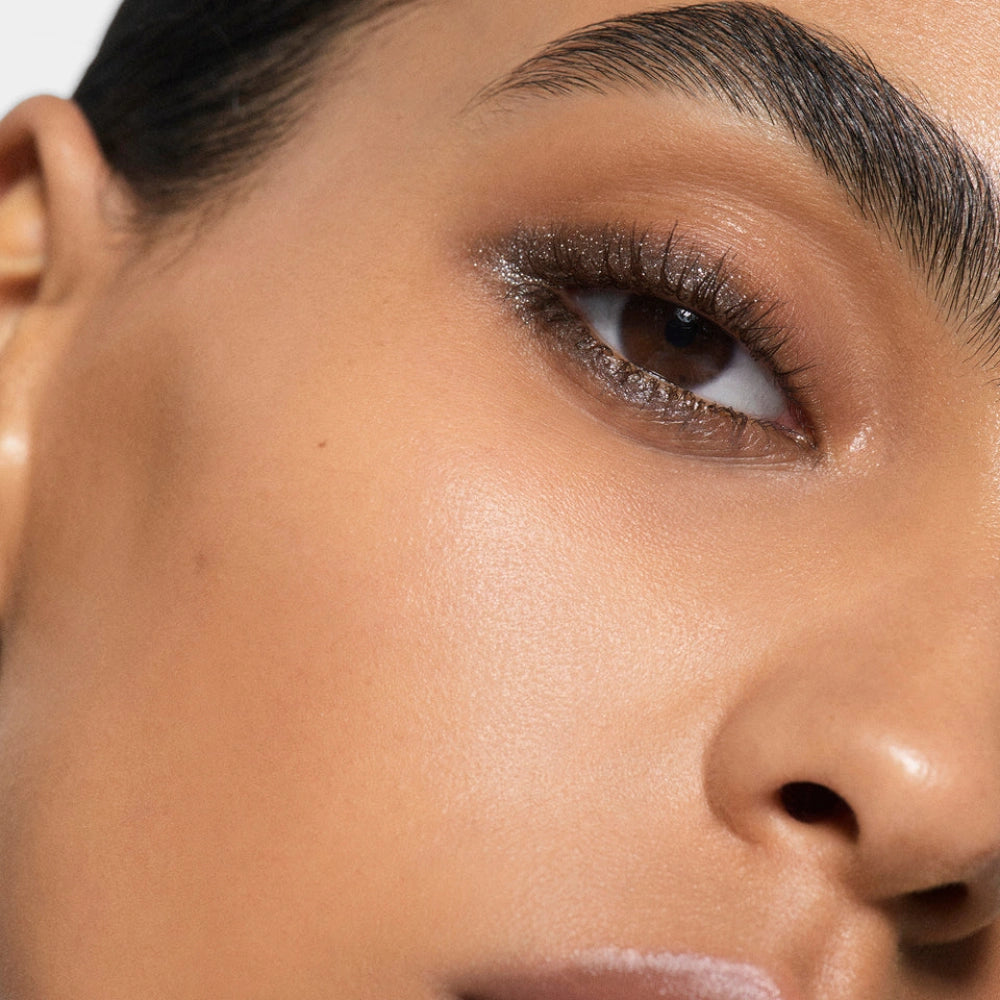 Victoria Beckham Satin Kajal Liner – Waterproof, creamy eyeliner