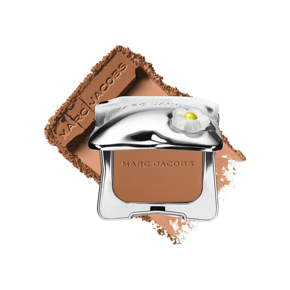 Marc Jacobs Beauty Legally Bronze Talc-Free Blurring Powder Bronzer