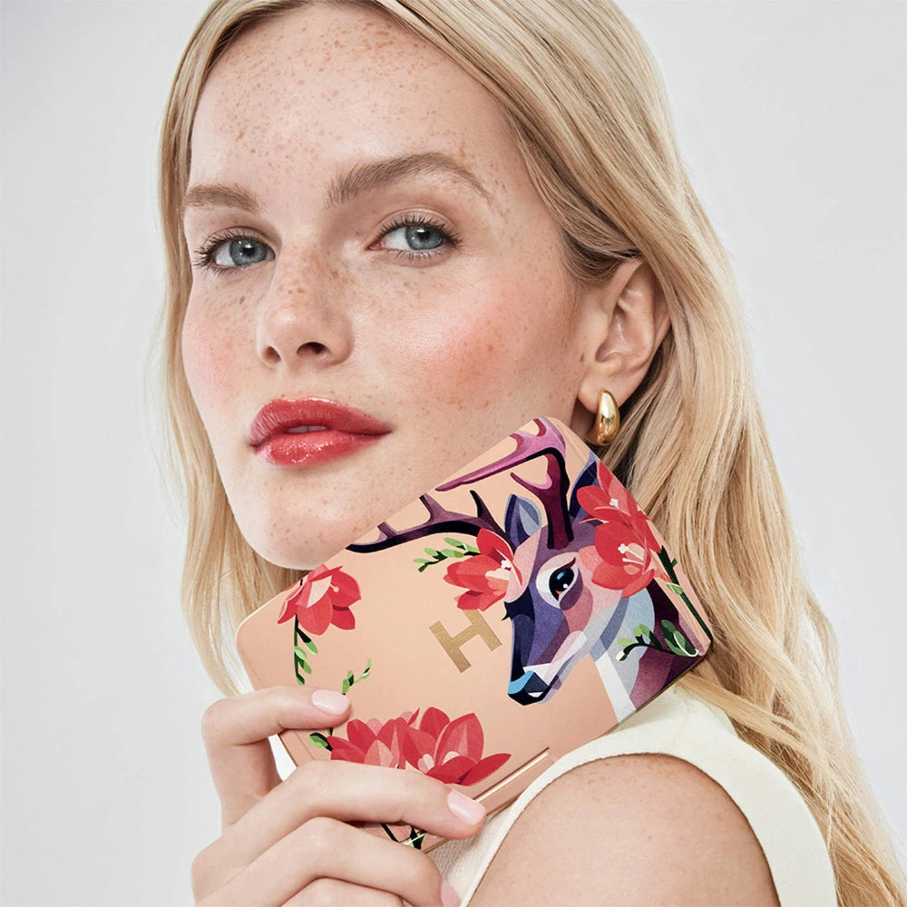 Hourglass Ambient Lighting Edit Holiday 2025 Palette  – Full-face glow palette