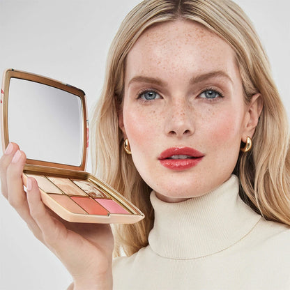 Hourglass Ambient Lighting Edit Holiday 2025 Palette  – Full-face glow palette