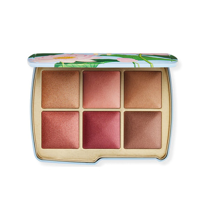 Hourglass Ambient Lighting Edit Holiday 2024 Palette - Lotus Flower