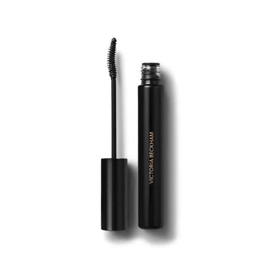 Victoria Beckham Future Lash Mascara in Black - Smudge-Proof Mascara for Lengthened, Defined Lashes with Shea Butter and Niacinamide
